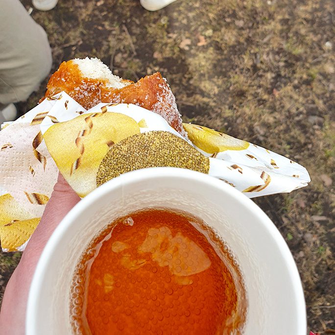 Donut und Sima gibt es traditionell an Vappu (Foto: vk).