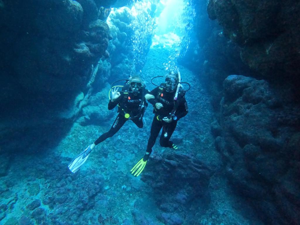 Nicole und ich bei unserem gemeinsamen Tauchgang. (Foto: Eurodivers)
